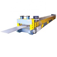 Shutter door roll forming machine